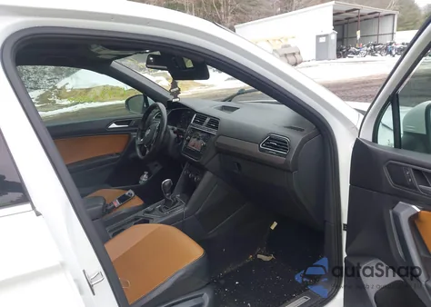 2019 Volkswagen Tiguan 2.0T Se/2.0T Sel/2.0T Sel R-Line/2.0T Sel R-Line Black из США, поврежденный, VIN 3VV2B7AX5KM026005